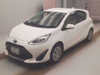 TOYOTA AQUA 2021 Image 1