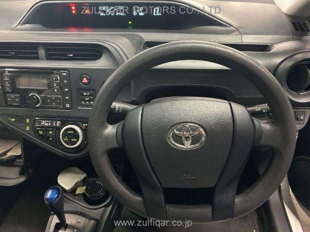 TOYOTA AQUA 2021 Image 6