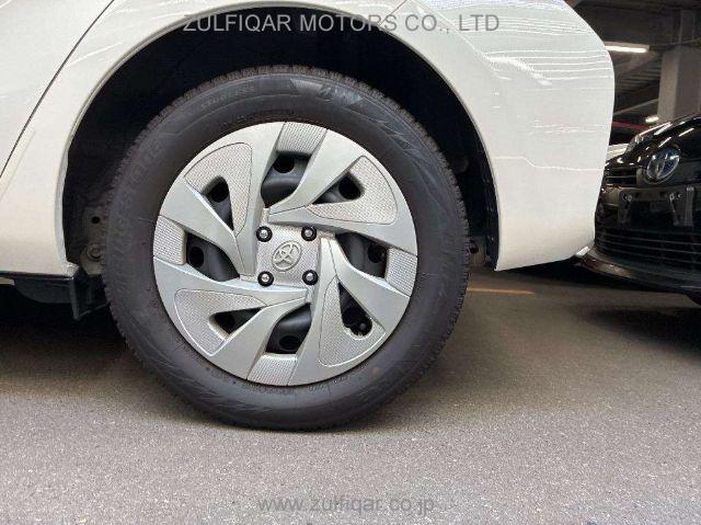 TOYOTA AQUA 2021 Image 9