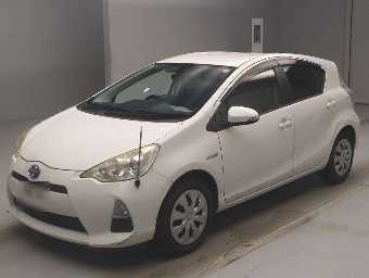 TOYOTA AQUA 2014 Image 1