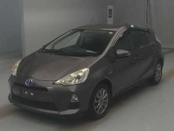 TOYOTA AQUA 2014 Image 1