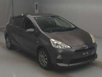TOYOTA AQUA 2014 Image 3