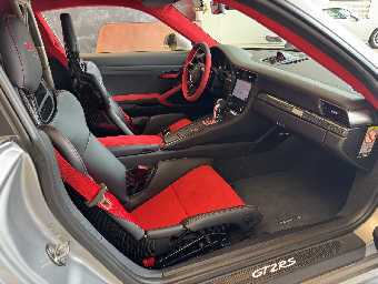 PORSCHE 911 2019 Image 13