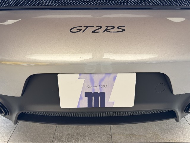 PORSCHE 911 2019 Image 31