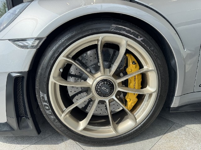 PORSCHE 911 2019 Image 35