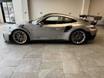 PORSCHE 911 2019 Image 8