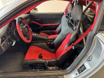 PORSCHE 911 2019 Image 10