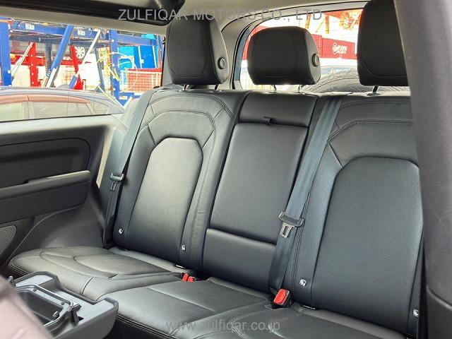 LAND ROVER DEFENDER 2023 Image 7
