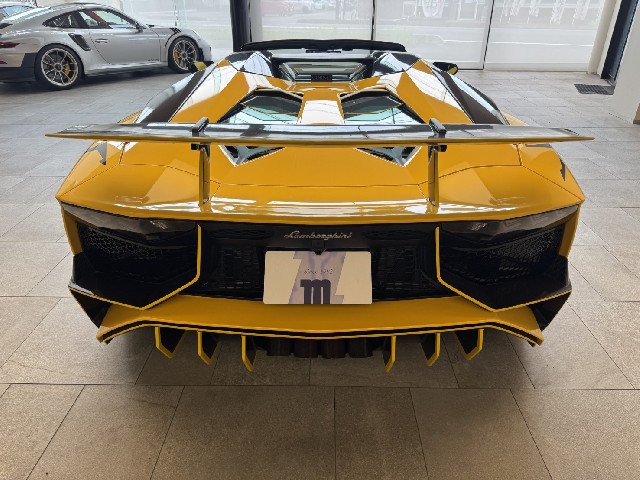 LAMBORGHINI AVENTADOR 2016 Image 20