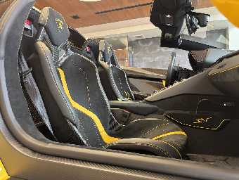 LAMBORGHINI AVENTADOR 2016 Image 24