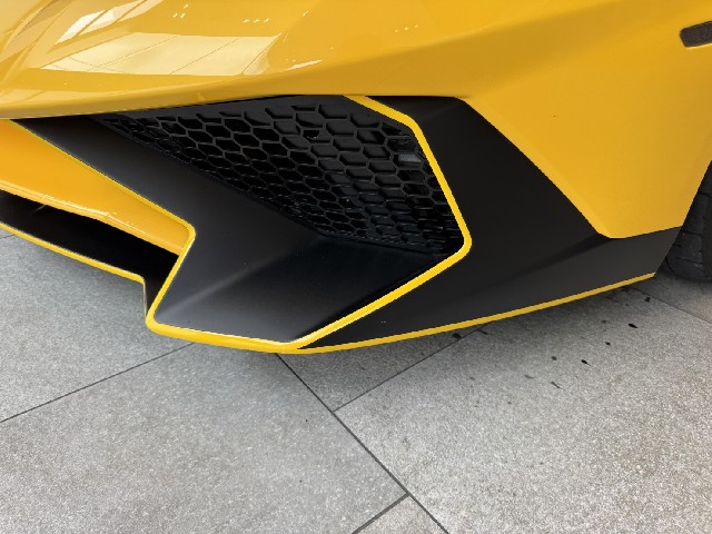 LAMBORGHINI AVENTADOR 2016 Image 33