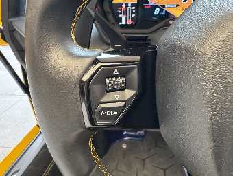 LAMBORGHINI AVENTADOR 2016 Image 50