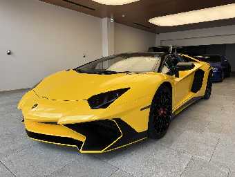 LAMBORGHINI AVENTADOR 2016 Image 9