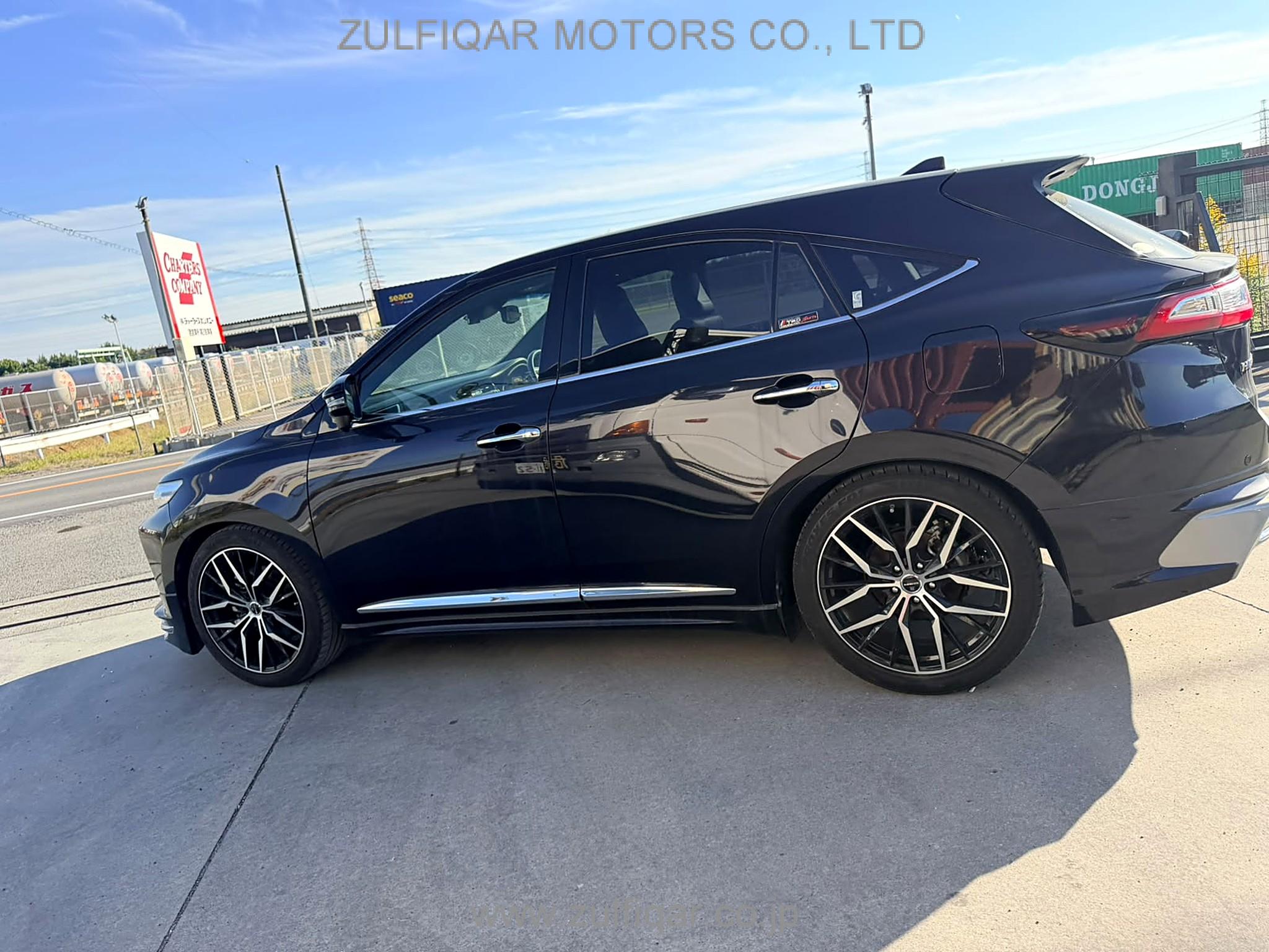 TOYOTA HARRIER 2020 Image 8