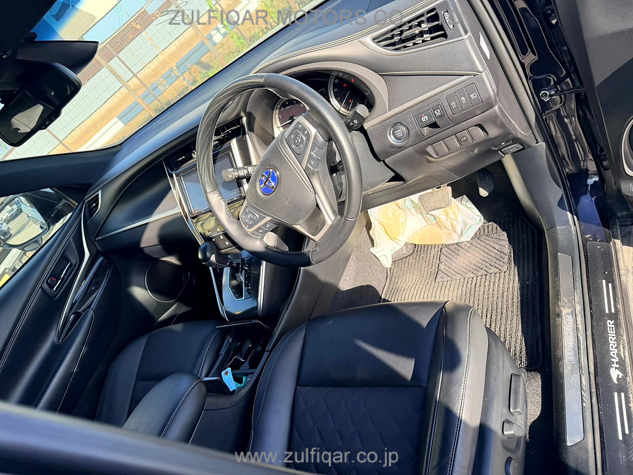 TOYOTA HARRIER 2020 Image 10