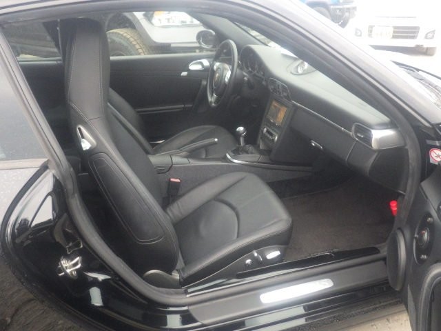 PORSCHE 911 2008 Image 21