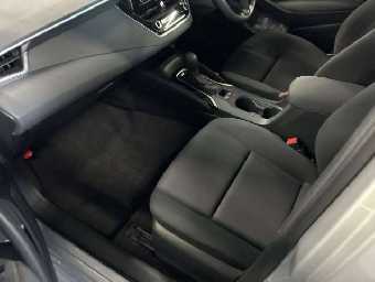 TOYOTA COROLLA TOURING 2020 Image 13