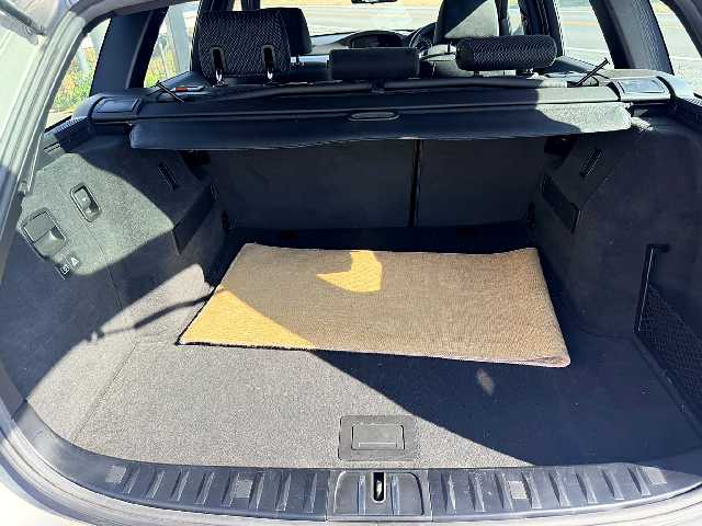 BMW 3 SERIES 2009 Image 19