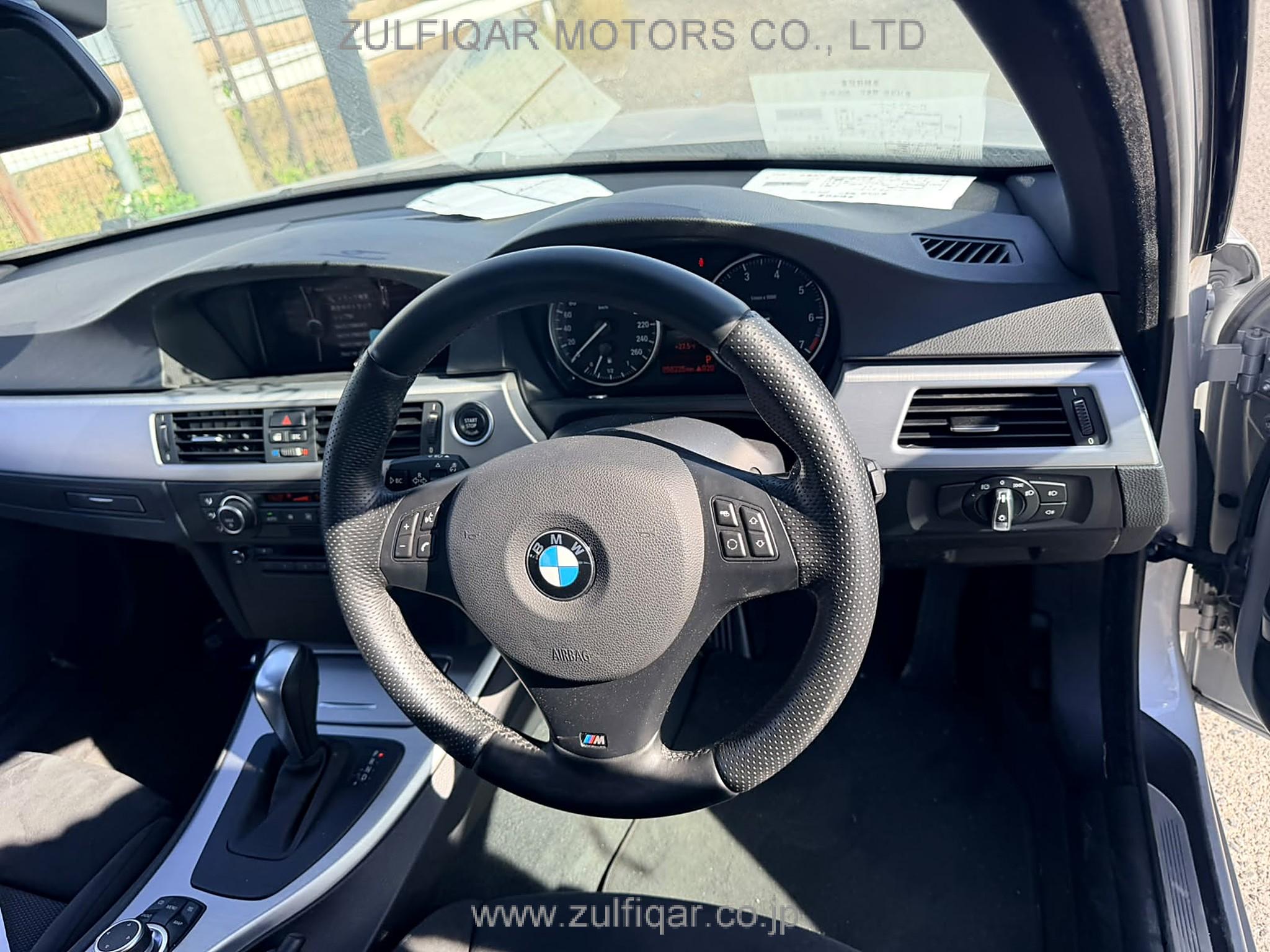 BMW 3 SERIES 2009 Image 9