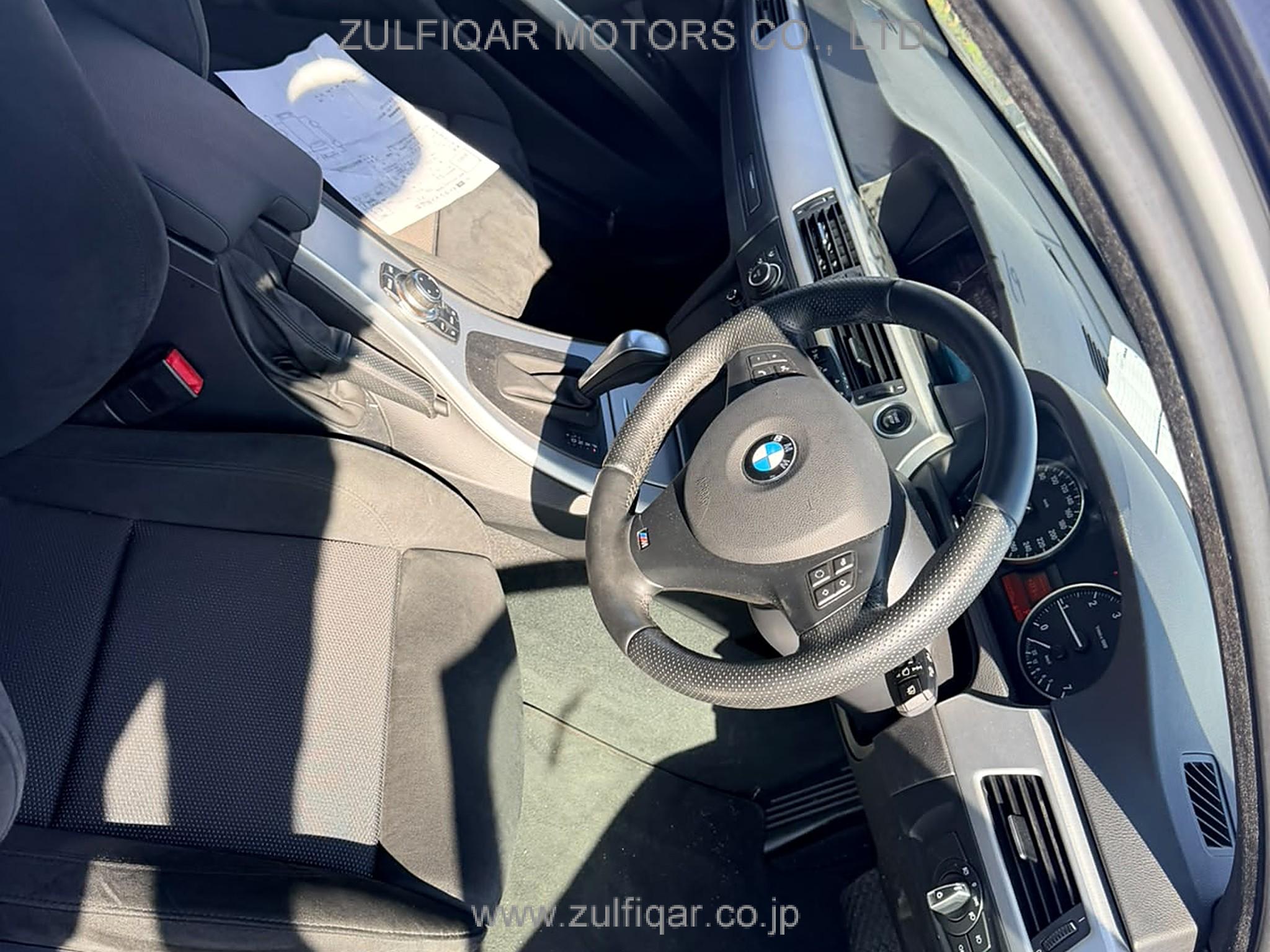 BMW 3 SERIES 2009 Image 10