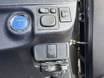 TOYOTA AQUA 2014 Image 9