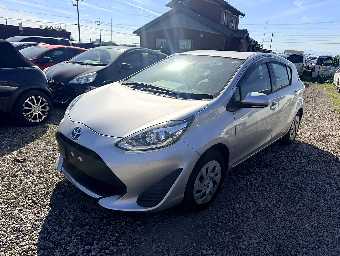 TOYOTA AQUA 2021 Image 17