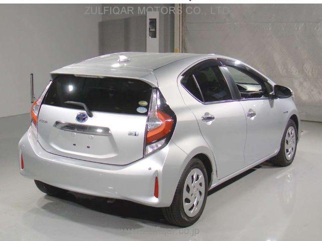 TOYOTA AQUA 2019 Image 2