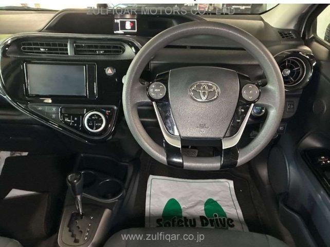 TOYOTA AQUA 2019 Image 6