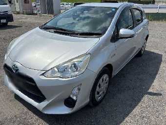 TOYOTA AQUA 2016 Image 1