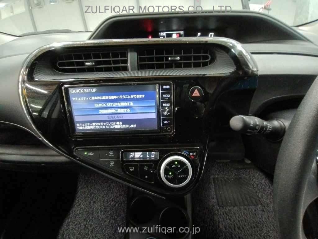 TOYOTA AQUA 2021 Image 11