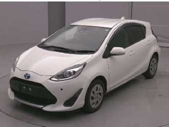 TOYOTA AQUA 2021 Image 1