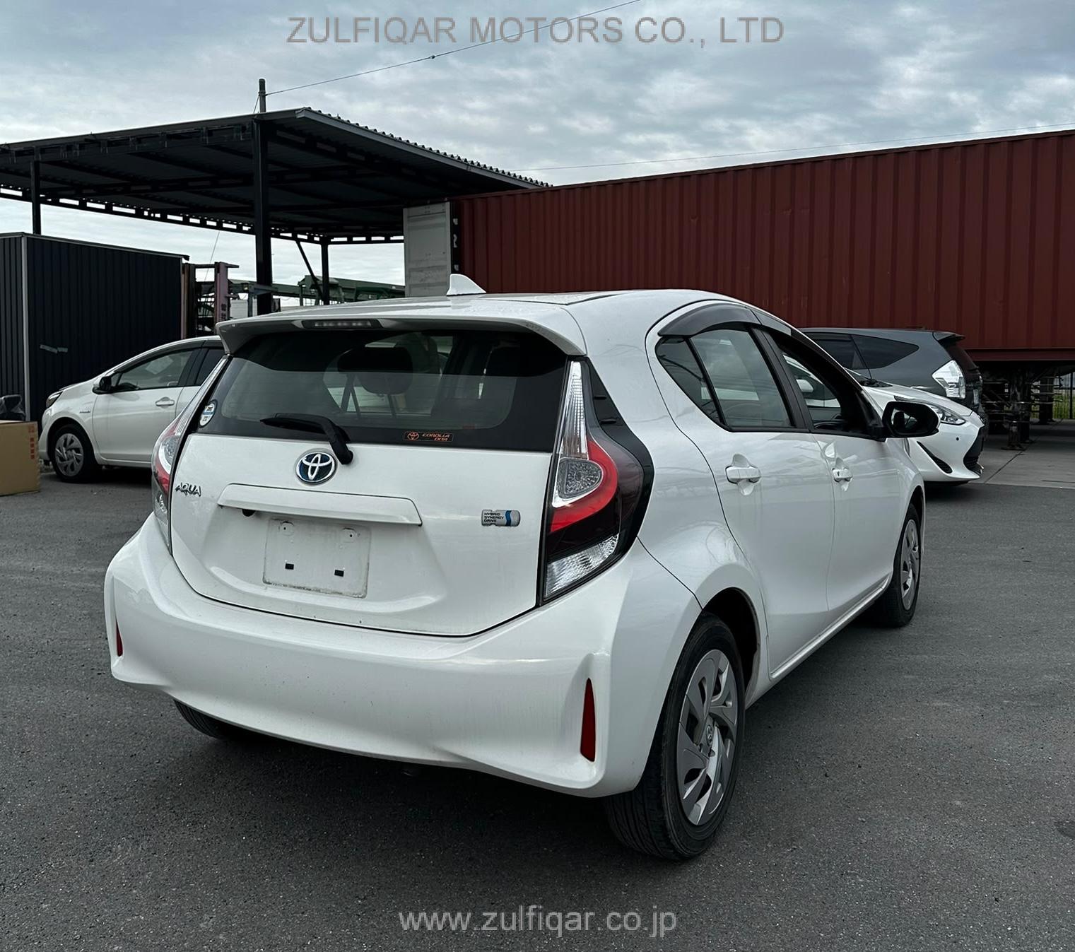 TOYOTA AQUA 2021 Image 12
