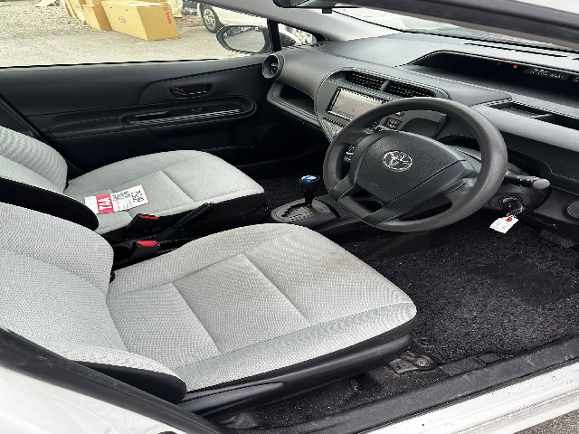 TOYOTA AQUA 2021 Image 23