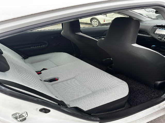 TOYOTA AQUA 2021 Image 32