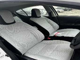 TOYOTA AQUA 2021 Image 17