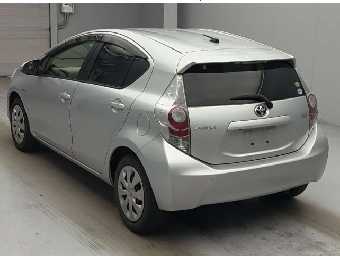 TOYOTA AQUA 2014 Image 4