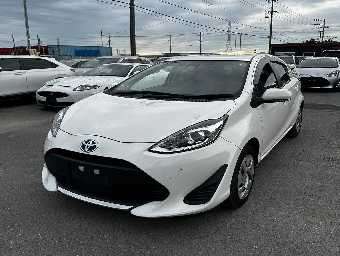 TOYOTA AQUA 2021 Image 3
