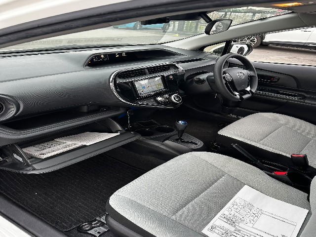 TOYOTA AQUA 2021 Image 21
