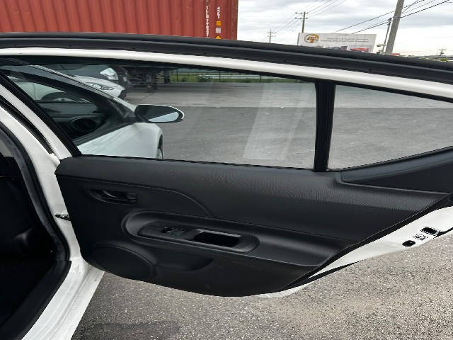 TOYOTA AQUA 2021 Image 26