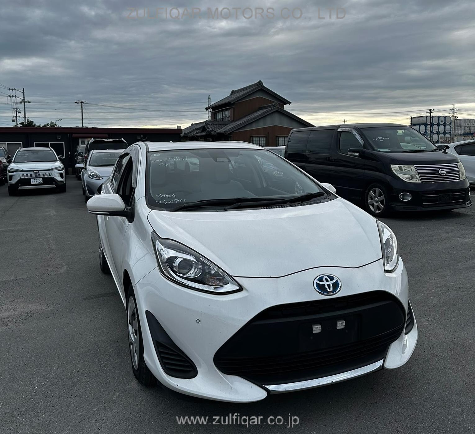 TOYOTA AQUA 2021 Image 9