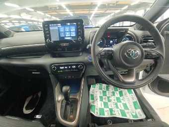 TOYOTA YARIS 2022 Image 11