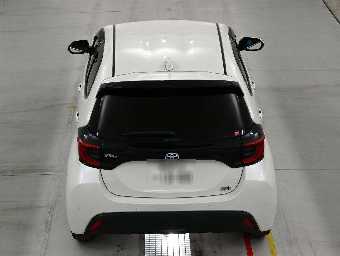 TOYOTA YARIS 2022 Image 8