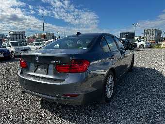 BMW 3 SERIES 2013 Image 3