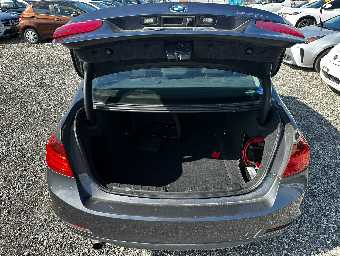 BMW 3 SERIES 2013 Image 9