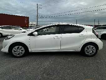 TOYOTA AQUA 2021 Image 6