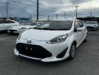 TOYOTA AQUA 2021 Image 3