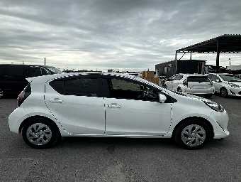 TOYOTA AQUA 2021 Image 5