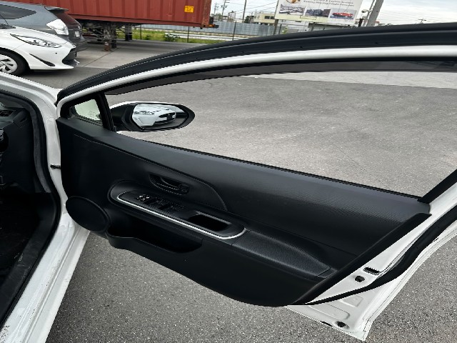 TOYOTA AQUA 2021 Image 24