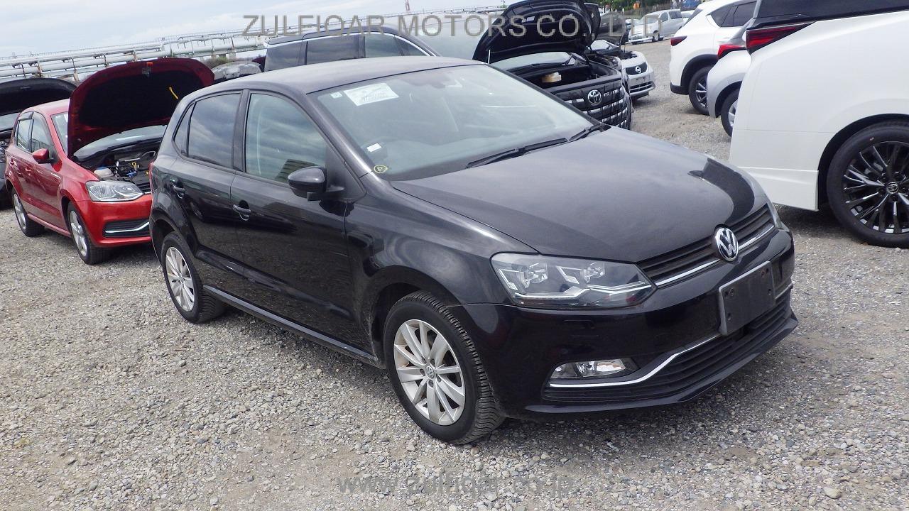 VOLKSWAGEN POLO 2016 Image 2