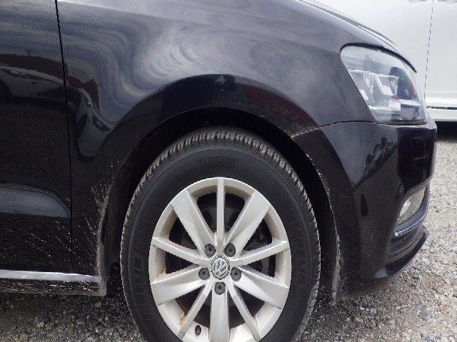 VOLKSWAGEN POLO 2016 Image 21